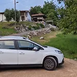 La Casina Del Olivo بيت للعطل